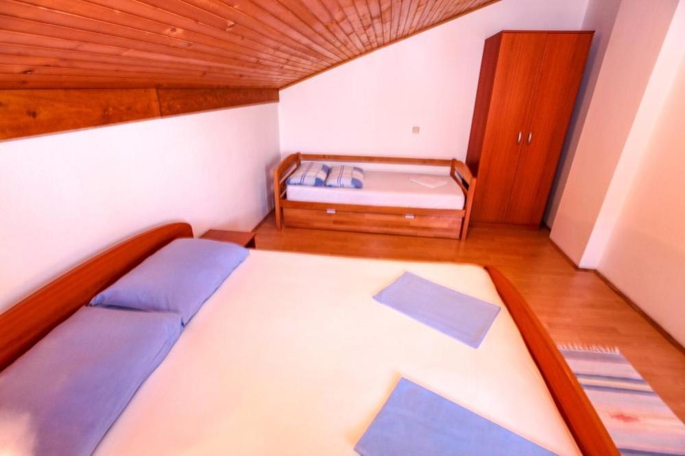 Apartments Dinko Novalja Bagian luar foto